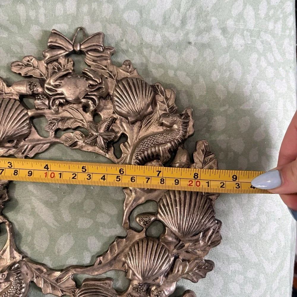 Vtg Godinger Silver-Plate Nautical Ocean Life Seahorse Hanging Wreath Trivet 9